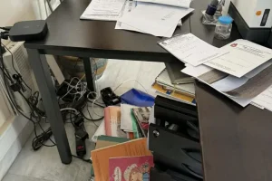 ΒΙΝΤΕΟ κ’ ΦΩΤΟ: Διέρρηξαν το ιατρείο γνωστού καρδιολόγου στα Χανιά