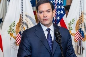 Ο Μάρκο Ρούμπιο αρνείται ότι οι ΗΠΑ επιδιώκουν να ανατρέψουν τον πρόεδρο της Κούβας