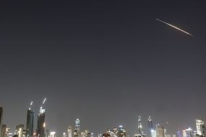 Τρεις εκρήξεις ακούστηκαν στο Τελ Αβίβ έπειτα από συναγερμό για ιρανικούς πυραύλους