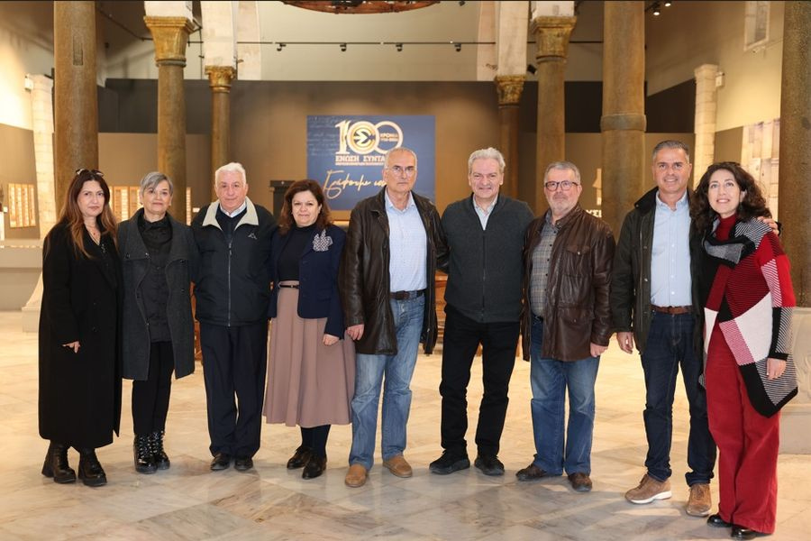 Στην Επετειακή Έκθεση Αρχείων και Τεκμηρίων της Ε.Σ.Η.Ε.Π.Η.Ν. ο Δήμαρχος Ηρακλείου