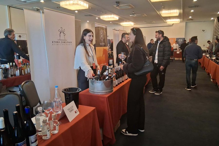 (ΦΩΤΟ): Κερδίζει και φέτος τις εντυπώσεις το Fine Wine Food Crete