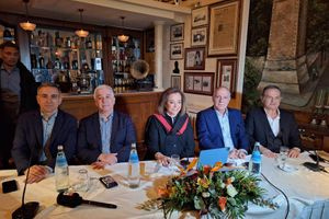 Παρουσιάστηκε στα Χανιά το επίκαιρο βιβλίο των Υφαντή, Φίλη, Λιακόπουλου