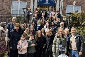 Κρητικό γλέντι στο “Σπίτι του Αγίου Μιχαήλ” στη Νέα Υόρκη