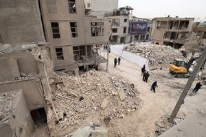 Βομβαρδισμοί του Ισραήλ στην Τεχεράνη και στον Λίβανο τα ξημερώματα