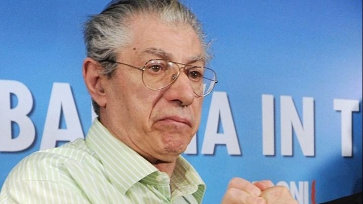 Ιταλία: Πέθανε ο ιδρυτής της Λέγκα, Ουμπέρτο Μπόσι σε ηλικία 84 ετών