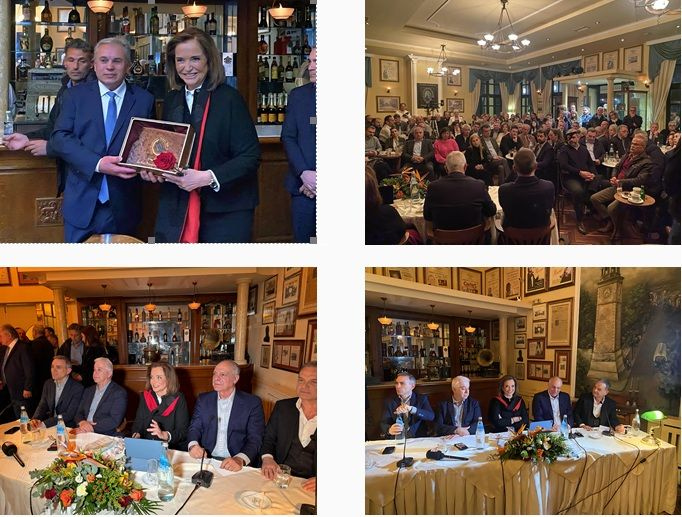 Η Ντόρα Μπακογιάννη στην παρουσίαση του βιβλίου για τη Μέση Ανατολή στο ιστορικό «Καφέ Κήπος»