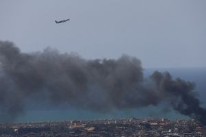 Το Ιράν κηδεύει τον Αλί Λαριτζανί, ορκίζεται να «εκδικηθεί» τον θάνατό του