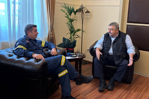 Επίσκεψη Περιφερειακού Διοικητή Πυροσβεστικών Υπηρεσιών Κρήτης στον Αντιπεριφερειάρχη Νίκο Καλογερή