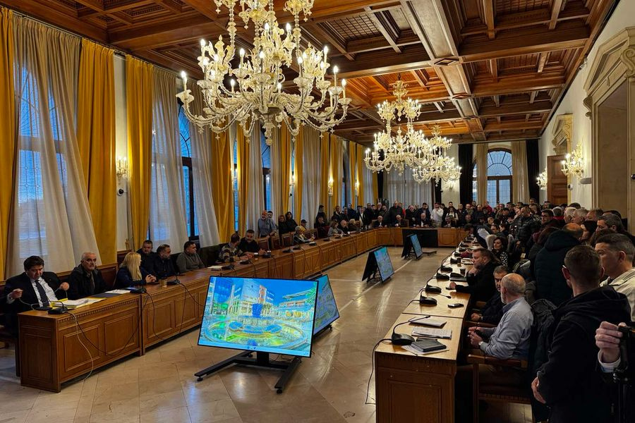 Το Δημοτικό Συμβούλιο Ηρακλείου είπε «όχι» στην δημιουργία προσωρινής δομής μεταναστών