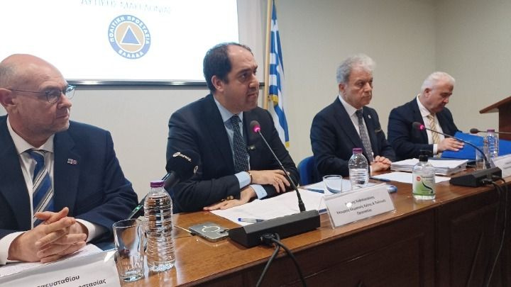 Προσλήψεις 350 στελεχών Πολιτικής Προστασίας ανακοίνωσε ο Γιάννης Κεφαλογιάννης