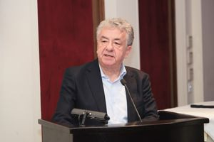 Σταύρος Αρναουτάκης: «Η Κρήτη του 2025 αποτελεί φάρο σταθερότητας και αποτελεσματικότητας. Με στρατηγικό σχέδιο χτίζουμε το μέλλον του νησιού»