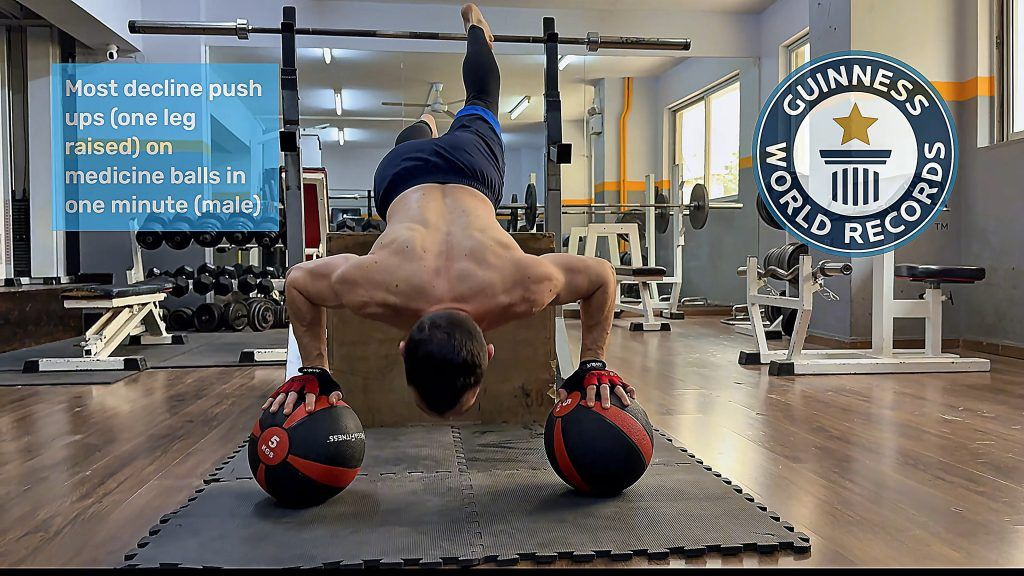 (ΒΙΝΤΕΟ) Ηράκλειο: Ο Γιώργος Κοτσίμπος σπάει το 13ο Παγκόσμιο Ρεκόρ Γκίνες