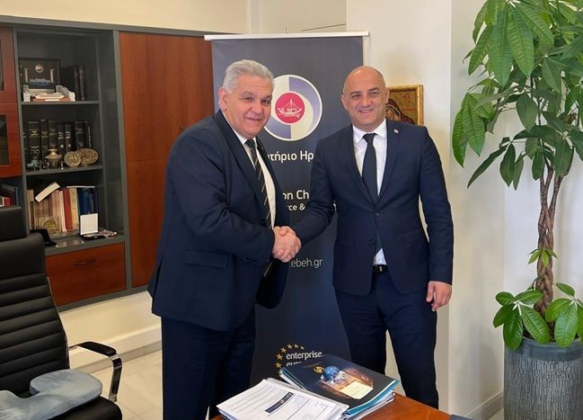 Ο Πρέσβης της Σερβίας στο Επιμελητήριο Ηρακλείου