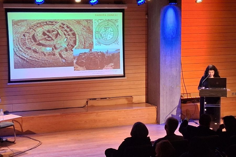 «Παπούρα: Ξετυλίγοντας τον μίτο της δικαίωσης» στο Πολιτιστικό Κέντρο Ηρακλείου