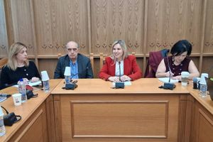 (ΦΩΤΟ + ΒΙΝΤΕΟ) Νέο σχέδιο δράσης για την ισότητα των φύλων από την Περιφέρεια Κρήτης – Παρουσιάστηκε από την Γωγώ Μηλάκη