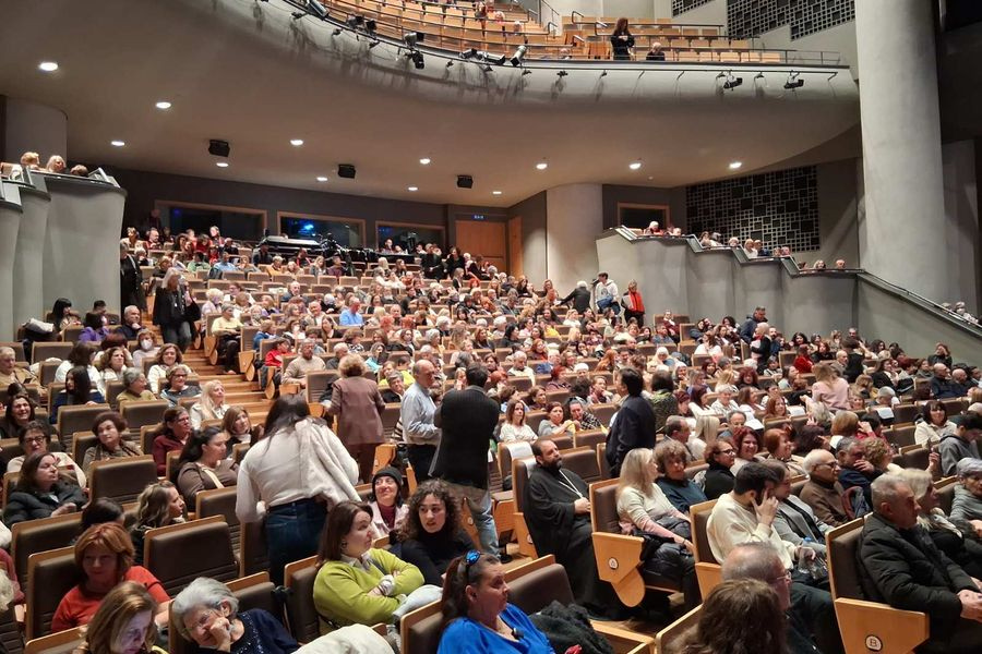 «Πρόληψη – Φροντίδα – Γνώση»: Με επιτυχία η εκδήλωση «Ωδή στη Γυναίκα»