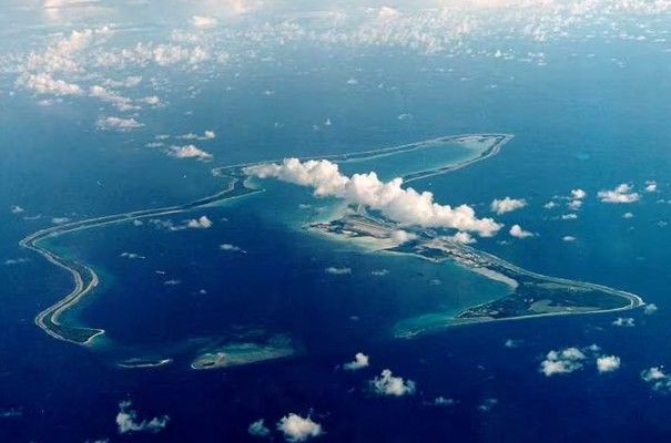 WSJ: Το Ιράν επιτέθηκε σε αμερικανοβρετανική βάση στον Ινδικό