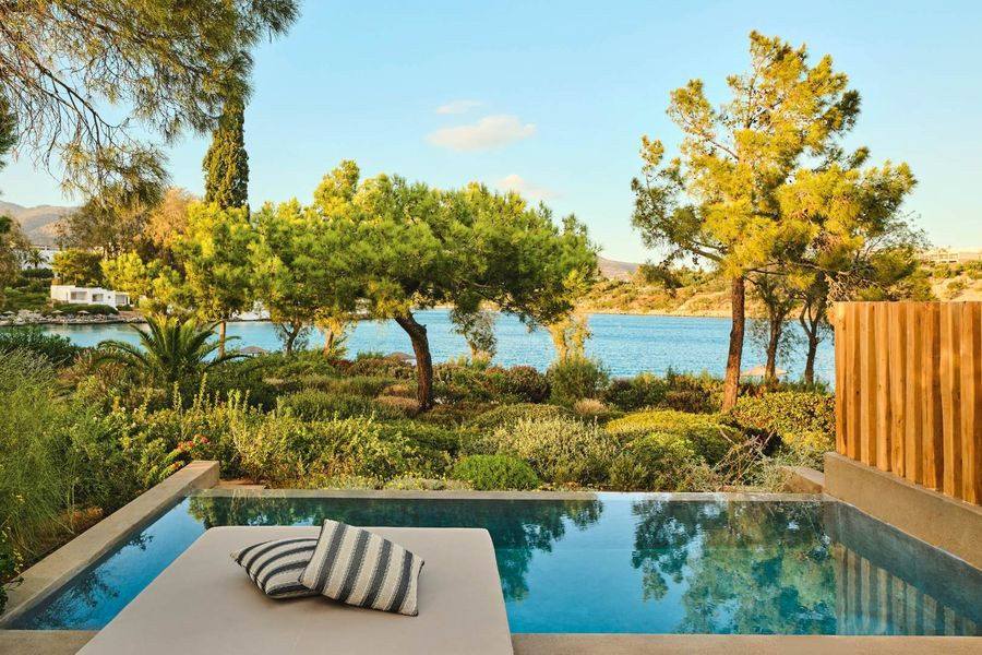 Τουρισμός στην Κρήτη εν μέσω… πολέμου: “Ο πόλεμος είναι μακριά, οι Ευρωπαίοι θα έρθουν για διακοπές”