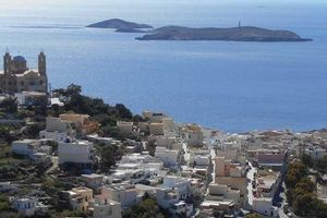 Η Κρήτη και η Σύρος στους πιο αξιόλογους προορισμούς για το 2026