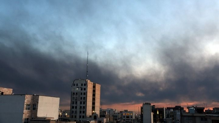 Το Ισραήλ συνεχίζει τους βομβαρδισμούς στο Ιράν