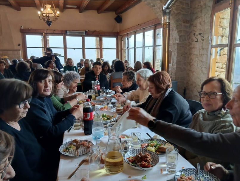 Με χαμόγελα, καλή διάθεση και μεγάλη συμμετοχή πραγματοποιήθηκε η πρώτη εκδρομή του ΚΑΠΗ Αρκαλοχωρίου στο Ρέθυμνο