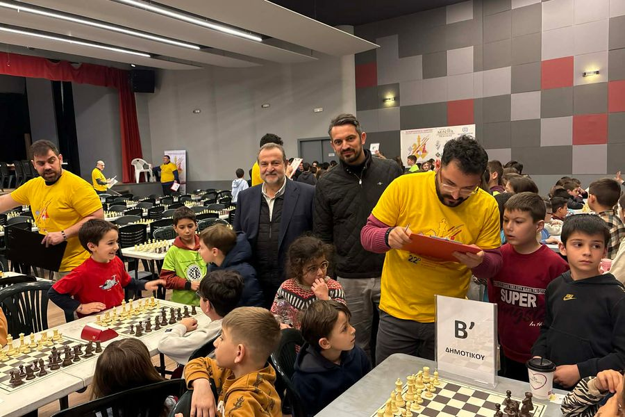 Σκέψη, συγκέντρωση και…κινήσεις ΜΑΤ, στο Εκθεσιακό – Συνεδριακό Κέντρο Αρκαλοχωρίου