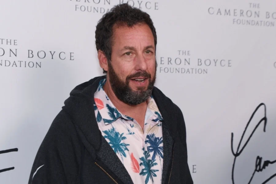 Ο Άνταμ Σάντλερ είναι ο πιο ακριβοπληρωμένος ηθοποιός του 2025: Ποιοι συμπληρώνουν τη δεκάδα στη λίστα Forbes