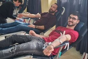 «Μάθημα» ζωής και αλληλεγγύης: 102 μονάδες αίματος συγκεντρώθηκαν σε εθελοντική δράση σχολείου στο Ηράκλειο