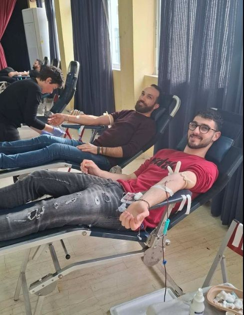 «Μάθημα» ζωής και αλληλεγγύης: 102 μονάδες αίματος συγκεντρώθηκαν σε εθελοντική δράση σχολείου στο Ηράκλειο