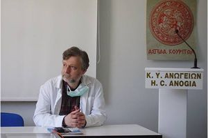 Ο τελευταίος αποχαιρετισμός στον εξαίρετο γιατρό που αγάπησαν τα Ανώγεια – Ο πρόωρος χαμός του Νίκου Αντωνάκη