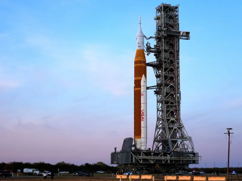 NASA: «Εντός χρονοδιαγράμματος» για την εκτόξευση του Artemis II από την 1η Απριλίου