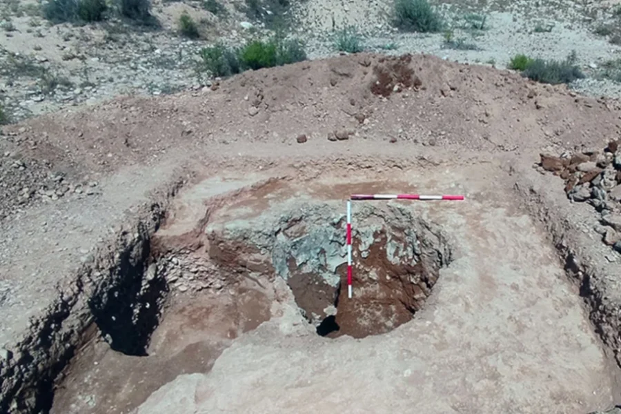 Ο «θησαυρός» που κρυβόταν κάτω από τα πόδια ενός χωρικού