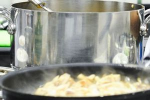 Το μαγείρεμα σπιτικού γεύματος μειώνει τον κίνδυνο άνοιας στους ηλικιωμένους