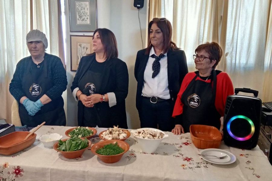 Γαστρονομικό Εργαστήριο Σαρακοστής στο ΚΑΠΗ Αρκαλοχωρίου