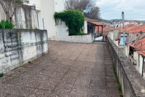 Βέροια: Ομολόγησε ο 20χρονος τον άγριο ξυλοδαρμό της 24χρονης που νοσηλεύεται σε ΜΕΘ