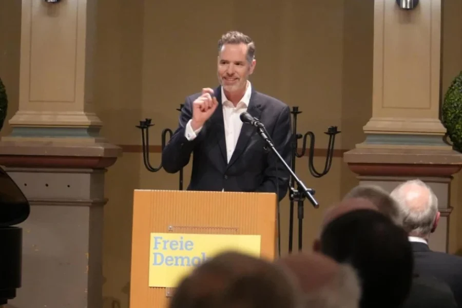 Παραιτήθηκε ο πρόεδρος του FDP μετά τις τελευταίες ήττες σε κρατιδιακές εκλογές στη Γερμανία