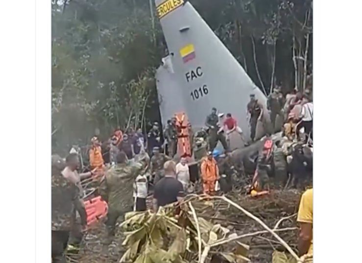 Κολομβία: Νεότερος απολογισμός κάνει λόγο για 69 νεκρούς στη συντριβή μεταγωγικού αεροσκάφους
