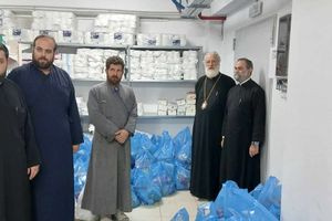 (ΦΩΤΟ): Έτοιμα 1000 δέματα «αγάπης» από την Μητρόπολη Αρκαλοχωρίου