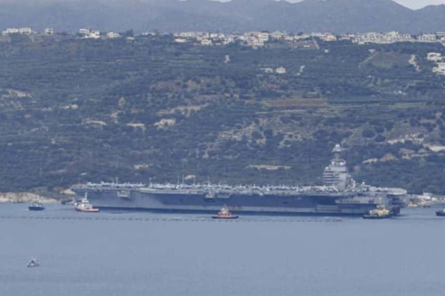 Βάση Σούδας, τουρισμός και τοπική οικονομία πάνε μαζί; Πως το αεροπλανοφόρο “Gerald Ford” άφησε πάνω από ένα εκατομμύριο ευρώ