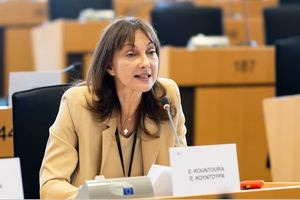 Έλενα Κουντουρά: Ζητά από την Κομισιόν μέτρα και χρηματοδοτικά προγράμματα στήριξης των γυναικών στον τουρισμό για θέσεις ευθύνης, εργασιακή ασφάλεια και εξάλειψη μισθολογικών ανισοτήτων