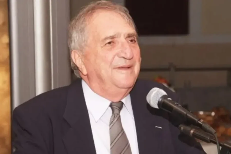 Πέθανε ο ιστορικός τέχνης και Ομότιμος Καθηγητής του Αριστοτελείου Πανεπιστημίου Εμμανουήλ Μαυρομμάτης