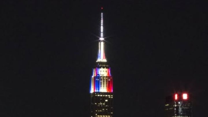 Το Empire State Building της Νέας Υόρκης φωταγωγήθηκε στα χρώματα του Μουντιάλ 2026