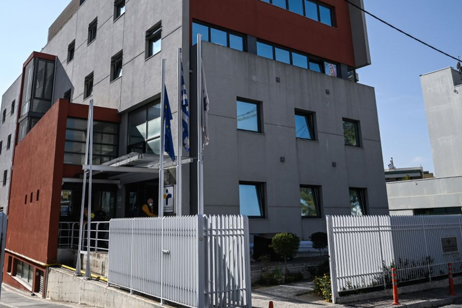 ΕΟΔΥ: Το παρασκήνιο πίσω από την παραίτηση του επιστημονικού συμβουλίου