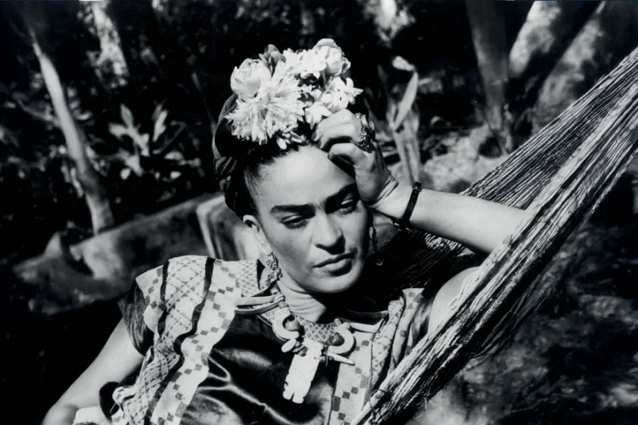 Ο θυελλώδης έρωτας της Φρίντα Κάλο με τον Ντιέγκο Ριβέρα γίνεται σειρά