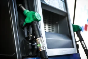 Ψηφιακή κάρτα ή IBAN; Πόσα χρήματα θα πάρετε από το Fuel pass σε κάθε περίπτωση