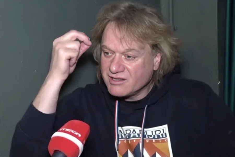 Πέτρος Γαϊτάνος: Έρχονται γονείς και μου λένε ότι νανουρίζουν τα παιδιά τους με τους ύμνους μου