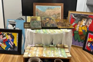 Σύλληψη Τσαγκαράκη: Μόνο 7 από τα 300 έργα είναι γνήσια – Συνελήφθη και υπάλληλός του