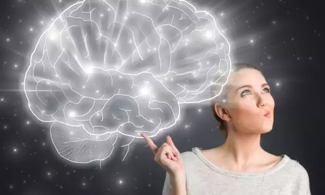 Ευφυΐα: 12 παράξενες συνήθειες των πολύ έξυπνων ανθρώπων