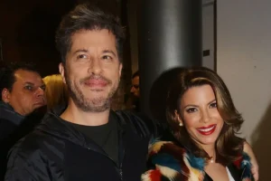 Η ανάρτηση της συζύγου του Χάρη Βαρθακούρη για τα 16 χρόνια γάμου: Όλες τις ζωές μου θέλω να τις ζήσω μαζί σου