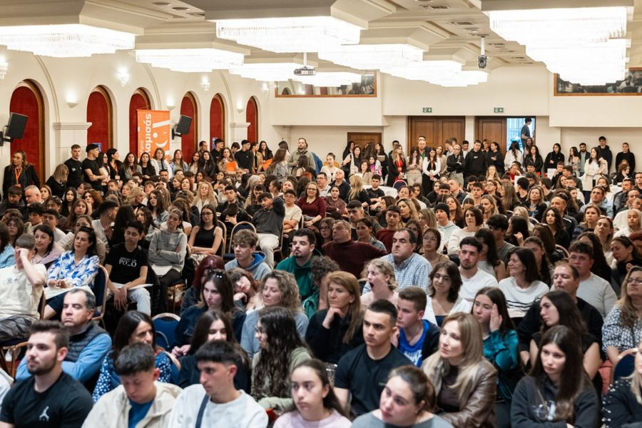 ΔΩΡΕΑΝ Επαγγελματικός Προσανατολισμός από τα Φροντιστήρια Πουκαμισάς